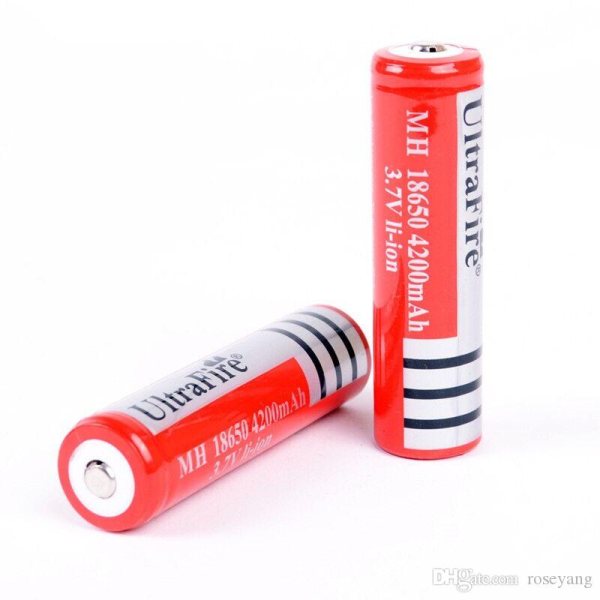 Batterie rechargeable Li-ion Ultrafire 18650 3.7V 7800mAh