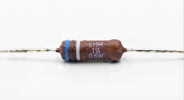 Résistances 0207 ( 0.6W ) 1% - 619R