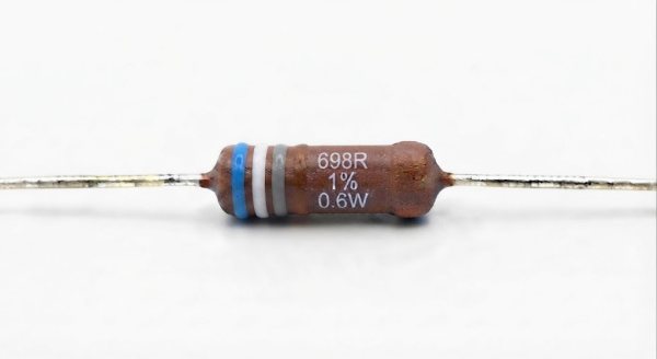 Résistances 0207 ( 0.6W ) 1% - 698R