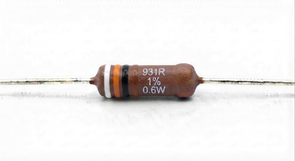 Résistances 0207 ( 0.6W ) 1% - 931R