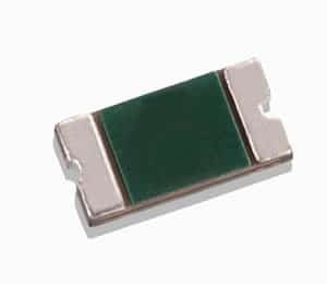Fusible 1206 SMD réamorçable à large bande PPTC, SMD1206P110TFT 8V 1.1A 100A 2.2A