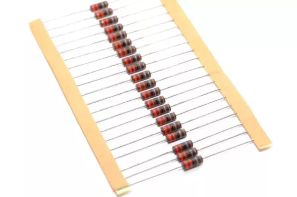 Résistances Metal film Série RG VITROHM, 520-0 0.5W 560R ±2% 0309 50ppm/k