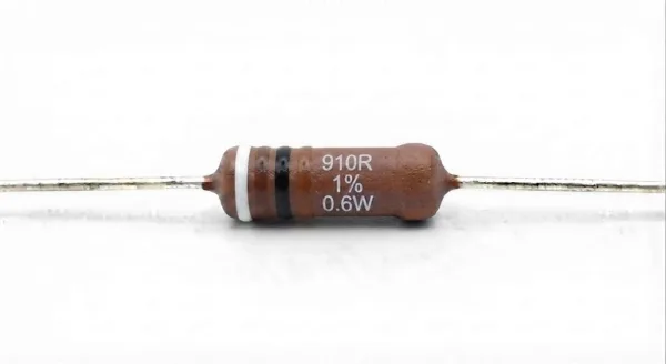 Résistances 0207 ( 0.6W ) 1% - 910R